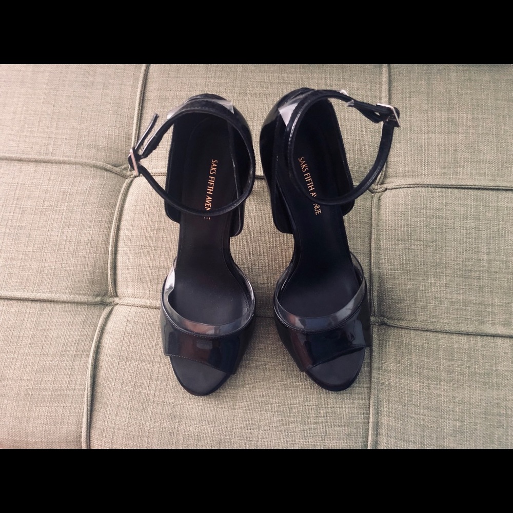 Saks Fifth Avenue Black Patent Leather Heels